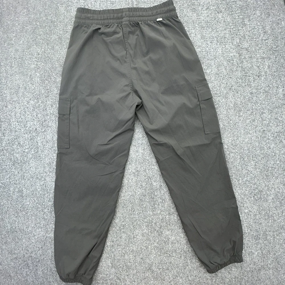 Vuori Jogger Pants Mens Small Gray Cargo‎ Stretch Elastic Waist Hiking VW494